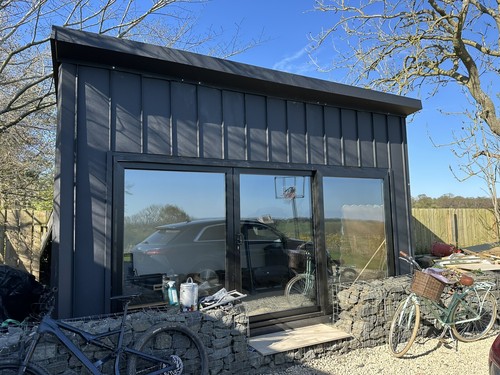 Granny annexe summerhouse - granny,