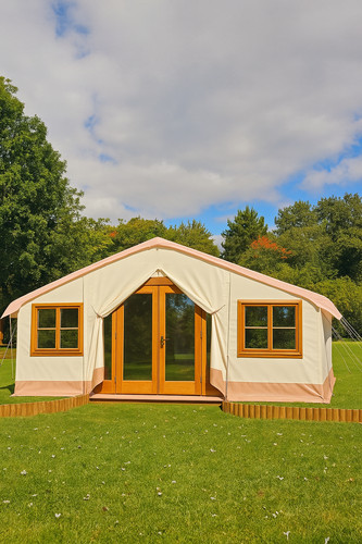 Glamping lodge wellness - wellness, space
